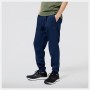 Pantalone per Adulti New Balance TNCT FLC PNT MP23022 NGO Uomo Blu Marino