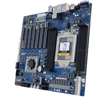 Scheda Madre Gigabyte MC62-G40 AMD